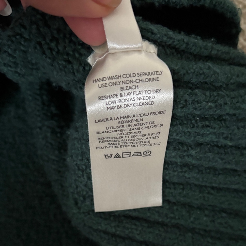 Free People Deep Green V-Neck Sweater - Picture 4 of 4